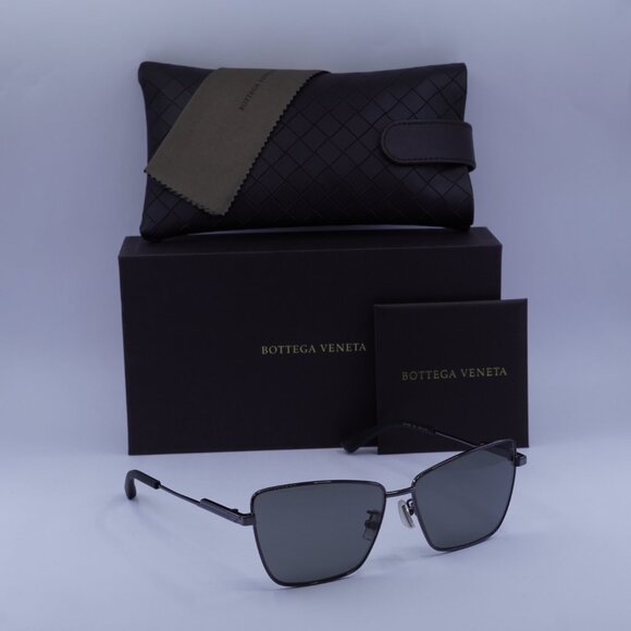 Bottega Veneta BV1195S 001 Square Sunglasses - Ruthenium\\Grey main image 5